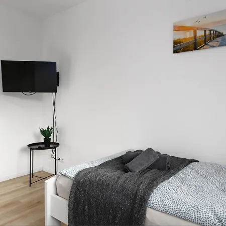 Apartamento Ganze Kiel - 4 Einzelzimmer - 2 Baeder Lehmkuhlen
