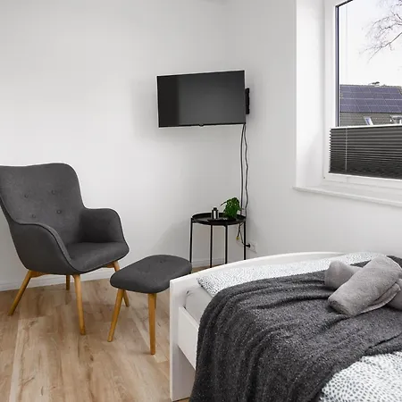 Apartamento Ganze Kiel - 4 Einzelzimmer - 2 Baeder