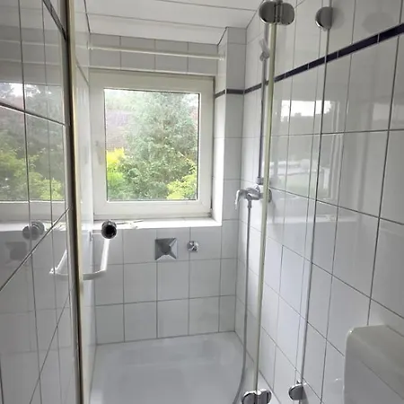 Ganze Kiel - 4 Einzelzimmer - 2 Baeder Apartamento Lehmkuhlen