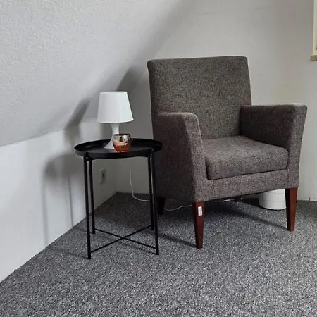 Ganze Kiel - 4 Einzelzimmer - 2 Baeder Appartement